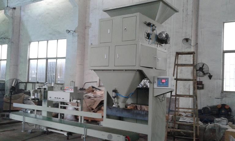 Máy đóng bao gỗ bán tự động Pellet 15-50kg / túi